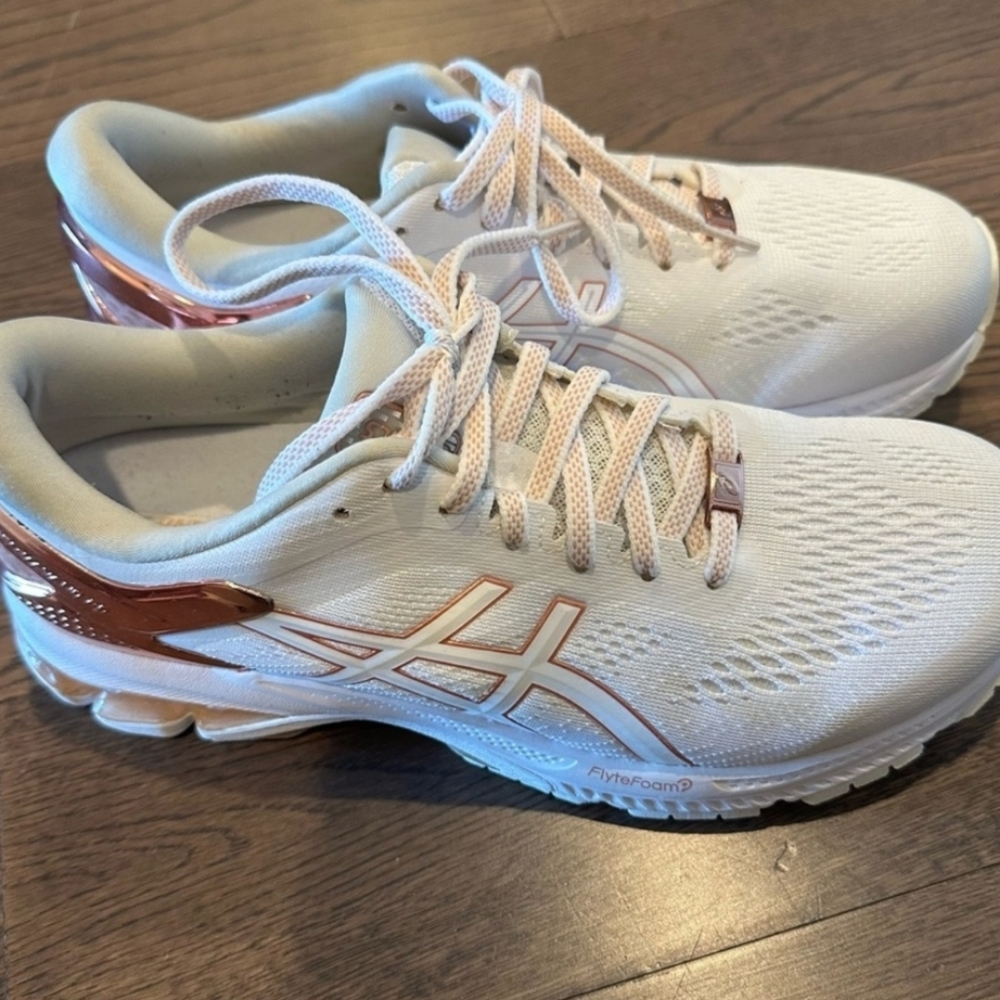 ISO these in women's 11 Not For Sale